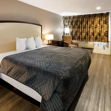 Knights Inn Fayetteville - Fort Bragg Ngoại thất bức ảnh
