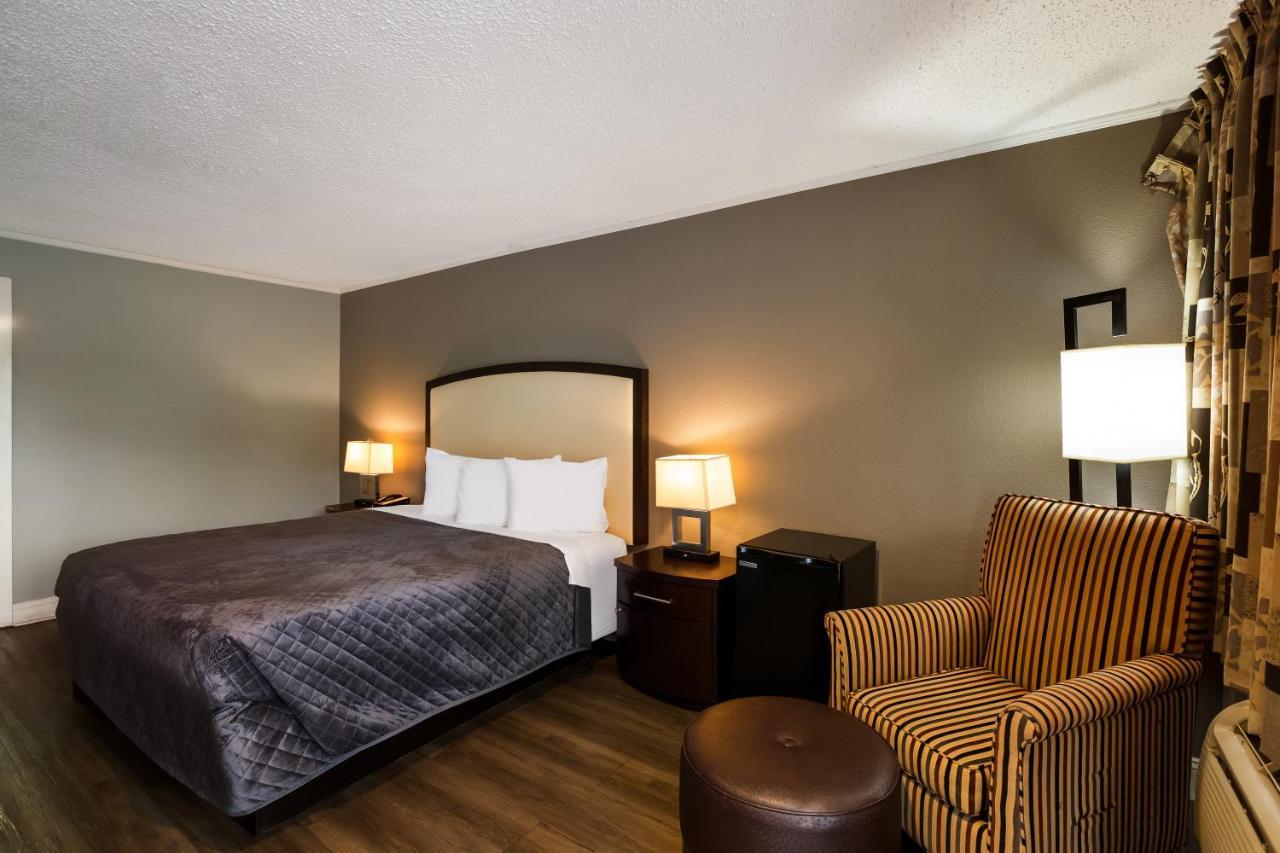 Knights Inn Fayetteville - Fort Bragg Ngoại thất bức ảnh